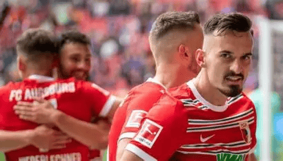 中欧娱乐入口-关于门兴格拉德巴赫迎欧篮联关键赛，今晚止住颓势，话题不断，年轻球员得到机会的信息